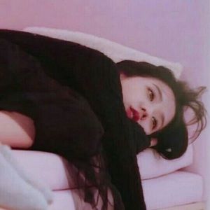 Meet your Posher, Anne-florence